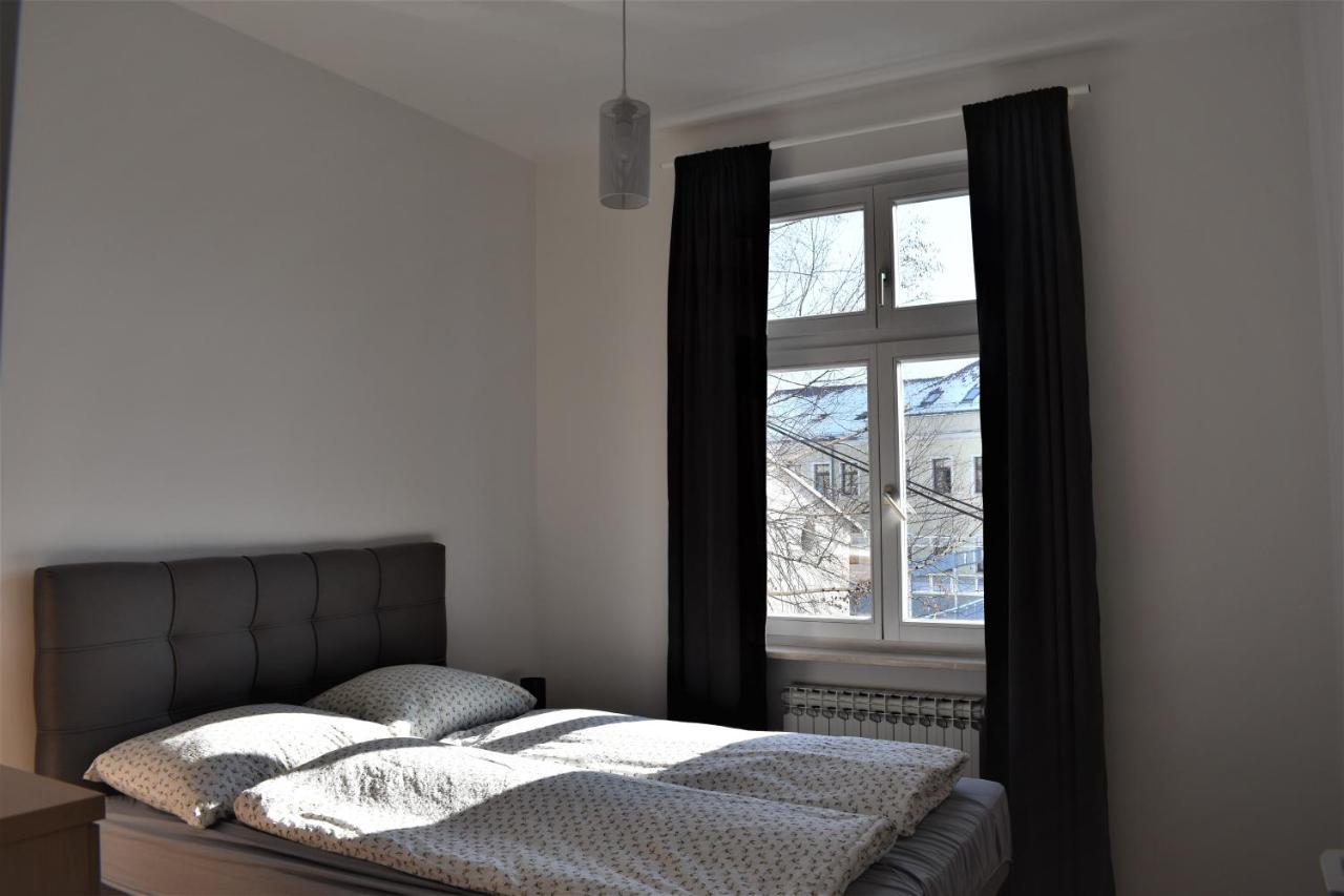 Apartment Mejtas With Free Parking Saraievo Exterior foto